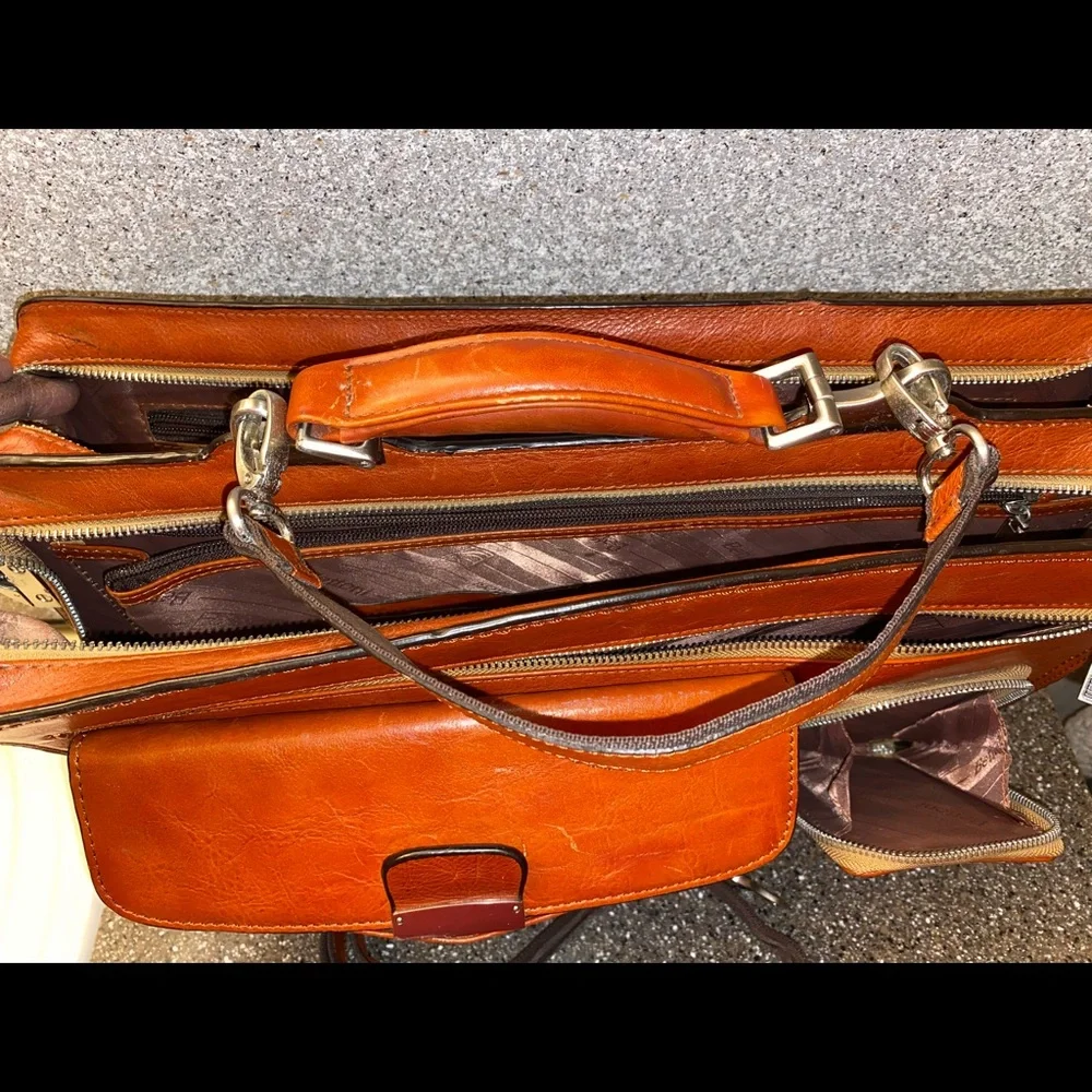Bettoni Leather Crossbody Briefcase Tote